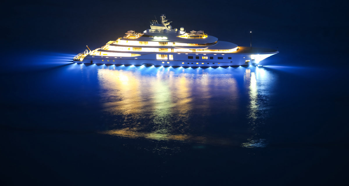Iluminación para navegación marina Panama